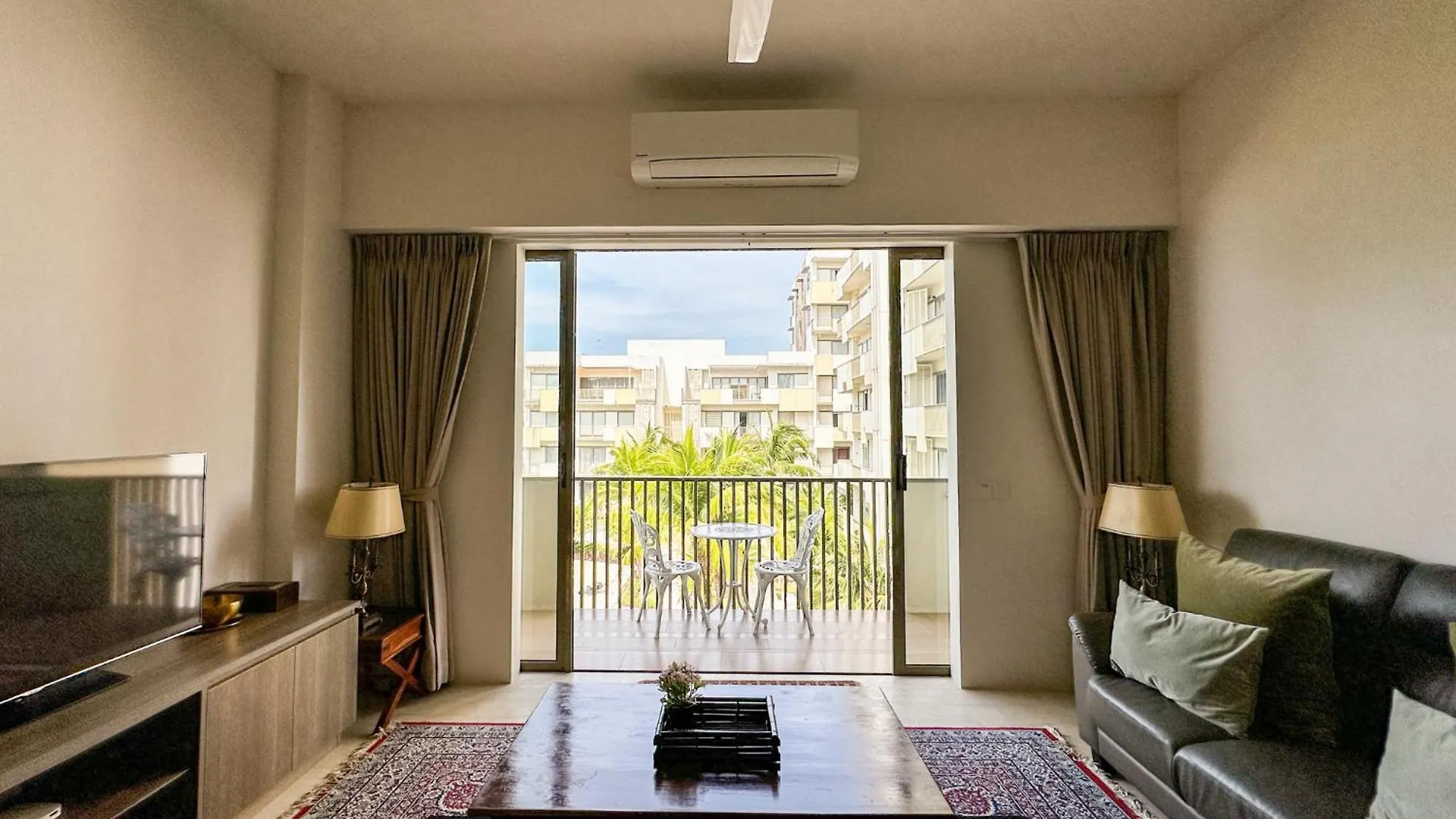 By The Sea- Pool And Sea View Apartment Batu Ferringhi 0*,