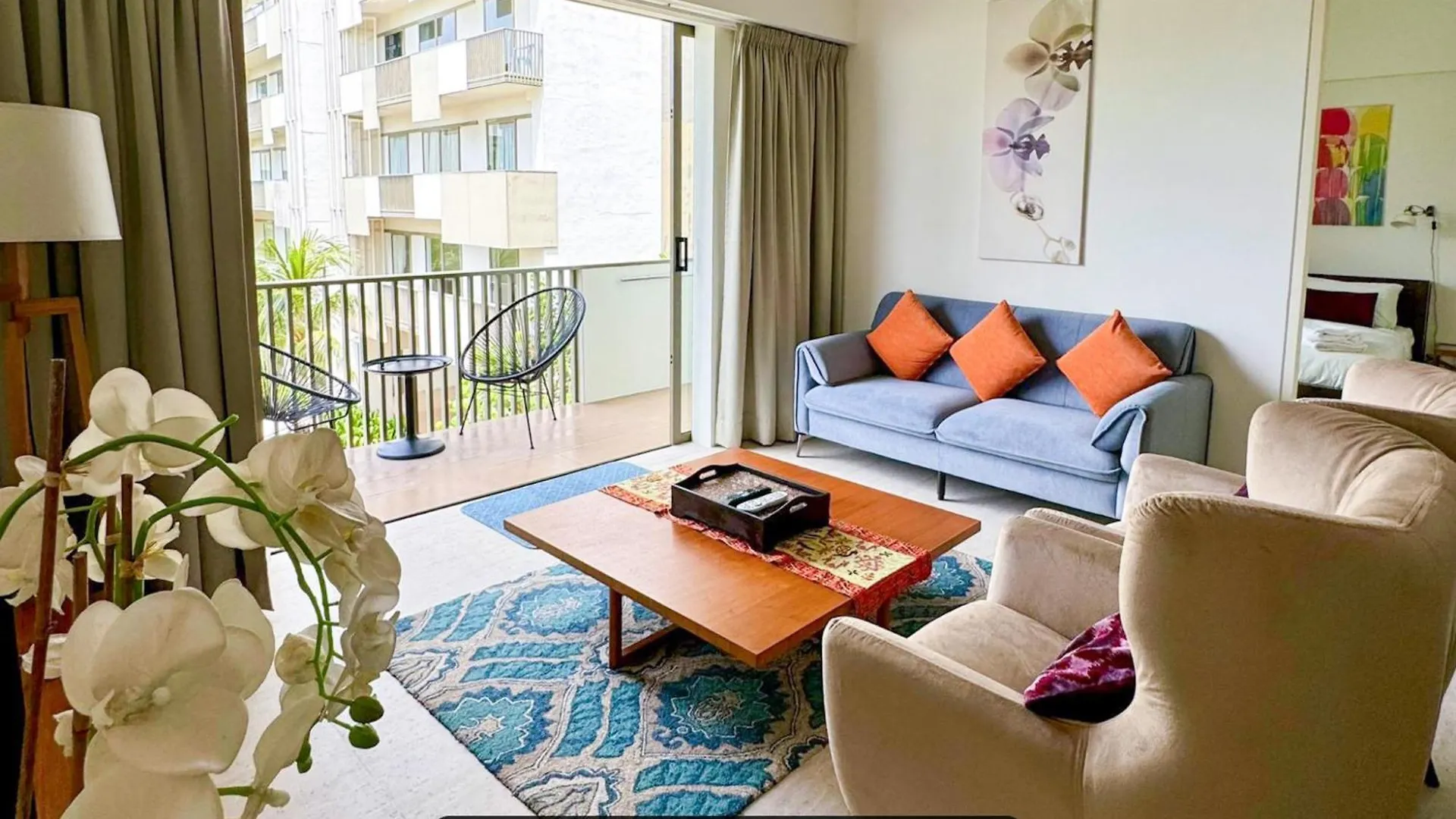 By The Sea- Pool And Sea View Apartment Batu Ferringhi